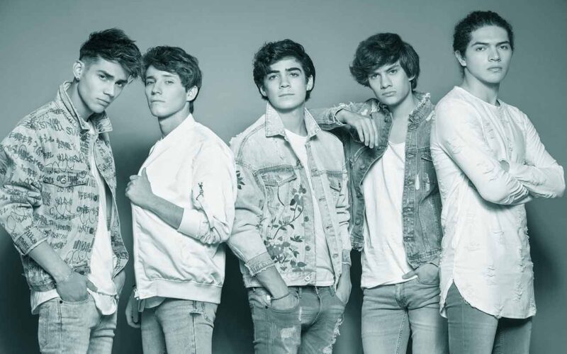 Qué estilo musical tocan CD9