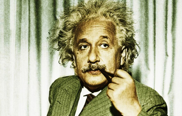 Cuál era el coeficiente intelectual de Albert Einstein