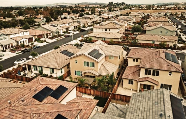 Cuál es el origen de la ciudad de Toledo, California