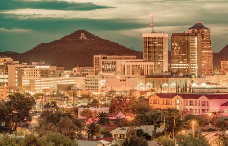 Cuál es el origen de la ciudad de Tucson