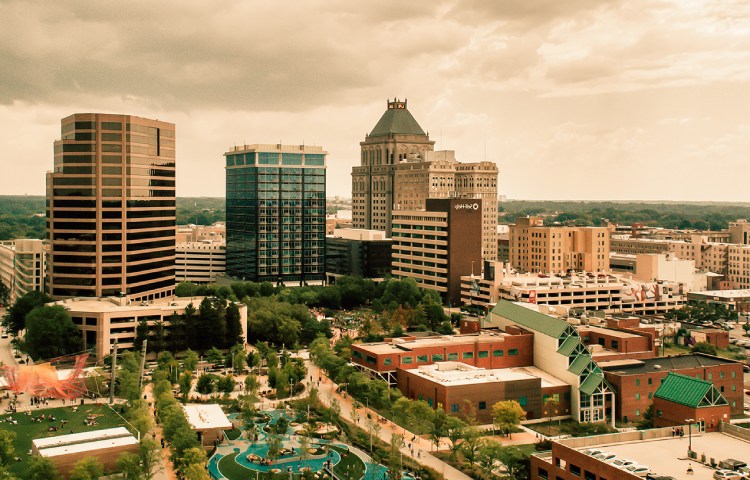 Cuál es el origen de la ciudad de Greensboro