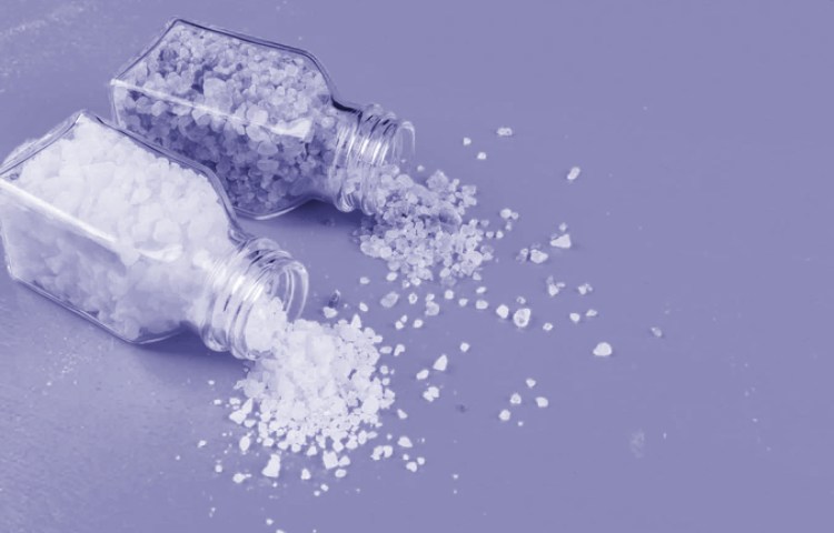 Cuál es la diferencia de la sal y el bicarbonato