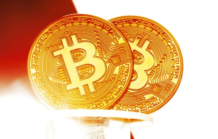 Cómo se trabaja con la moneda Bitcoin