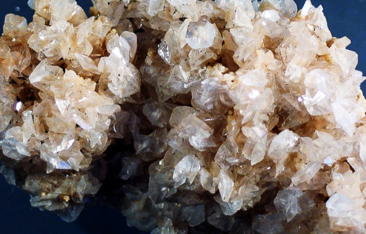 Ejemplos de minerales carbonatos