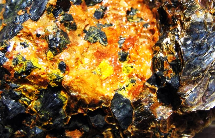 Ejemplos de minerales halogenuros